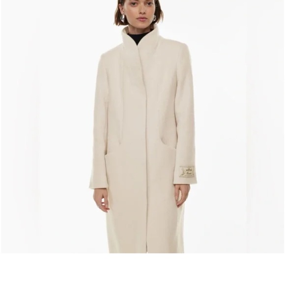 Aritzia The Cocoon Coat in Bone - Picture 3 of 8